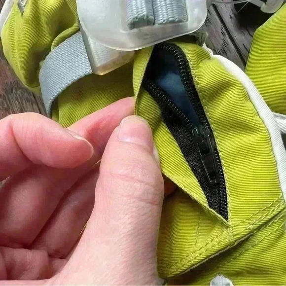 NWT Head Skibum Sportswear Green Winter Gloves  Adjustable Warm Unisex - Picture 9 of 12